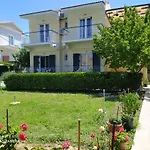 Elenas Garden *