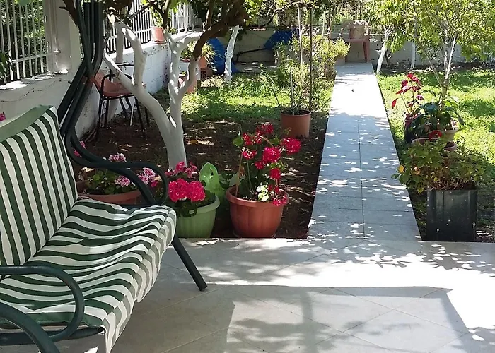 Elenas Garden Appartement