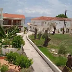 Elenas Garden Kávos