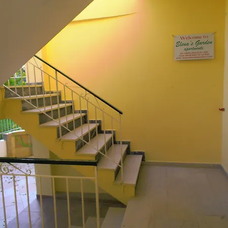 Appartement Elenas Garden