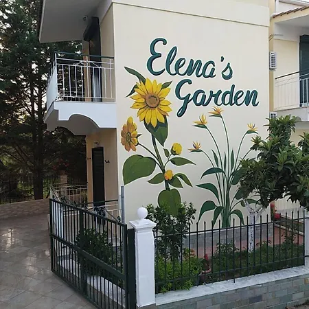 Elenas Garden Apartmán