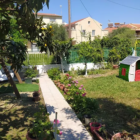 Elenas Garden