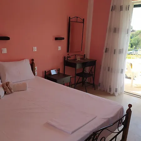 Elenas Garden Apartment Kavos