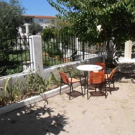 Elenas Garden * Kavos