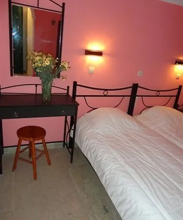 Elenas Garden Apartment Kavos